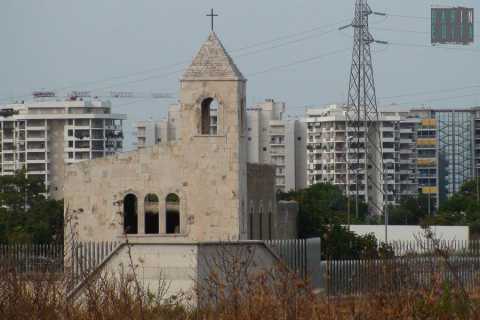 La chiesa di San Vito a Torre Tresca: l dove per anni sorse la "baraccopoli" di Bari